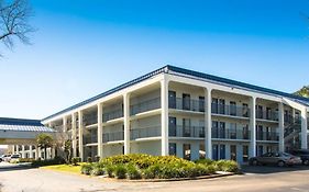 Baymont Inn And Suites Pensacola